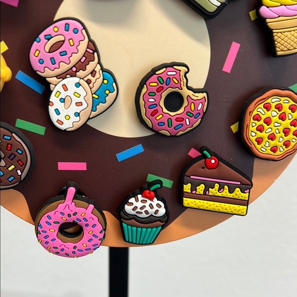 Moon Cake | Sweet Treats Clog Charms Set 🍩🍰🧁 - Picture 4 of 6